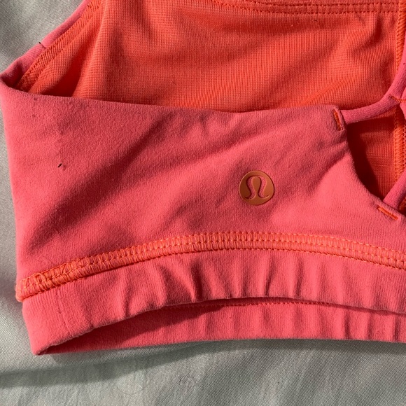 Lululemon Sports Bra - Picture 5 of 5